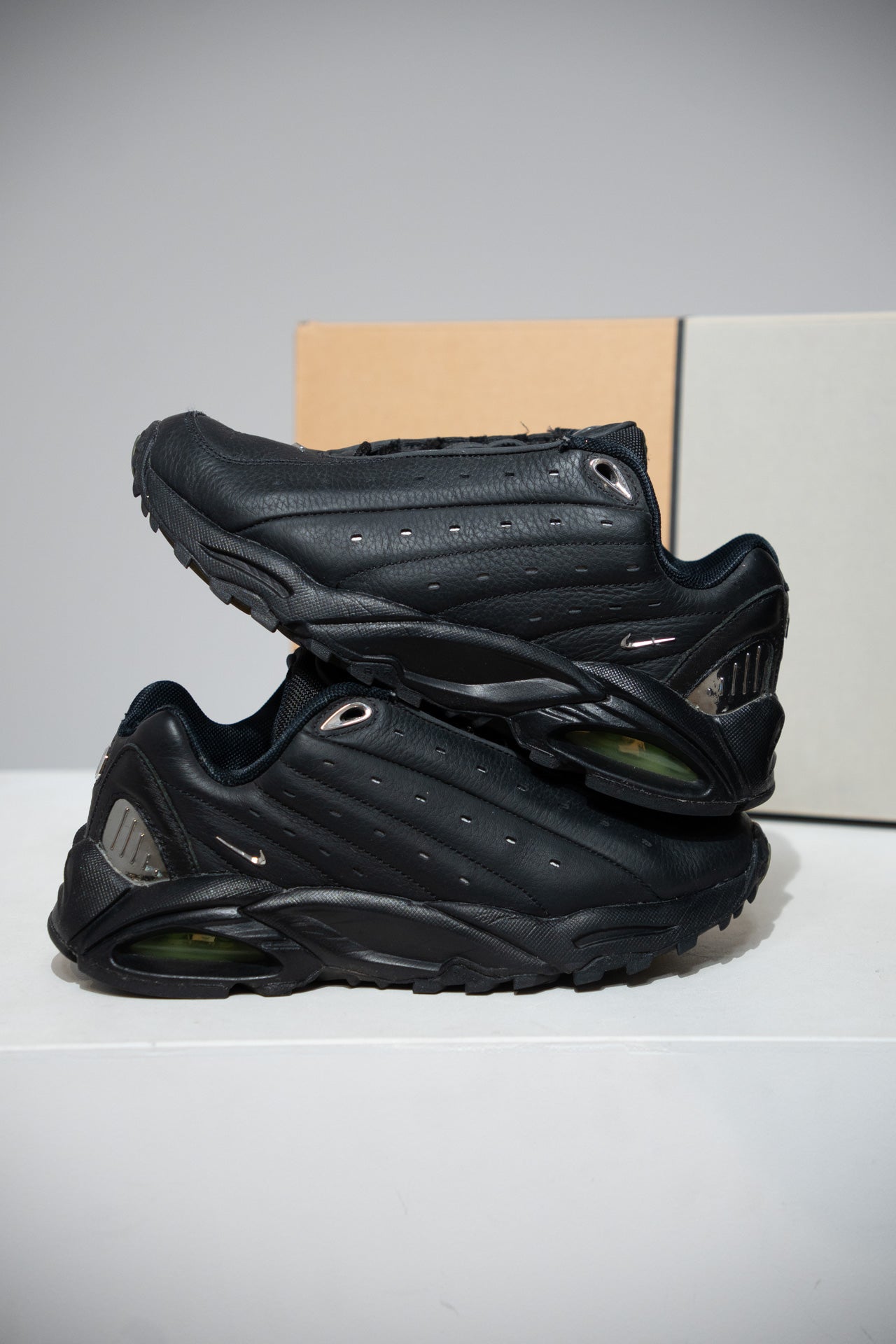 Nocta Hot Step Terra Black (Taille 39)