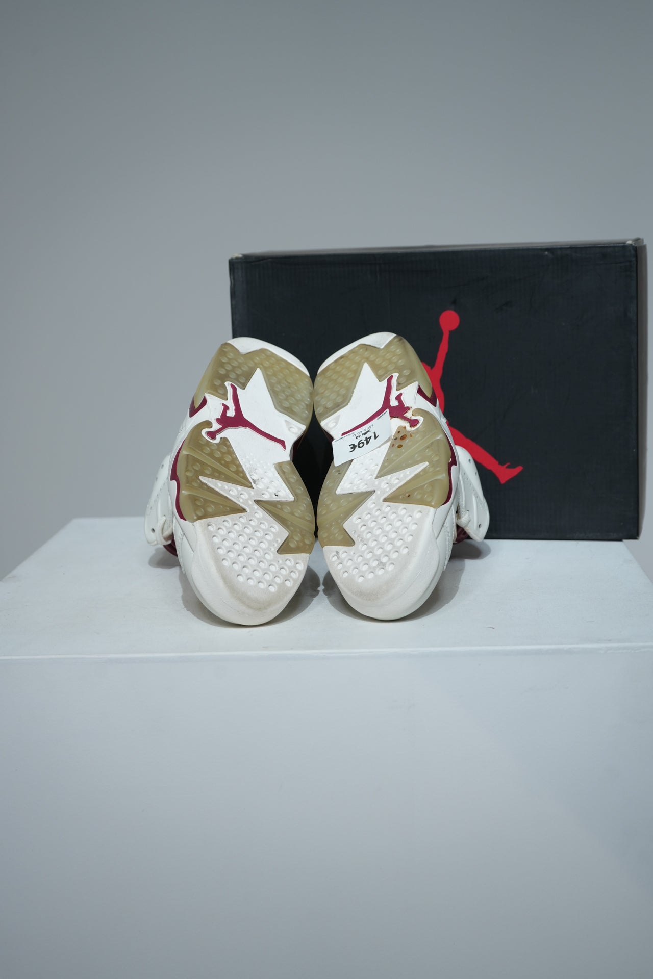 Jordan 6 Marron (Taille 40)