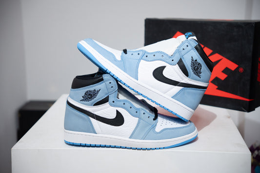 Jordan 1 High University Blue (Taille 44)