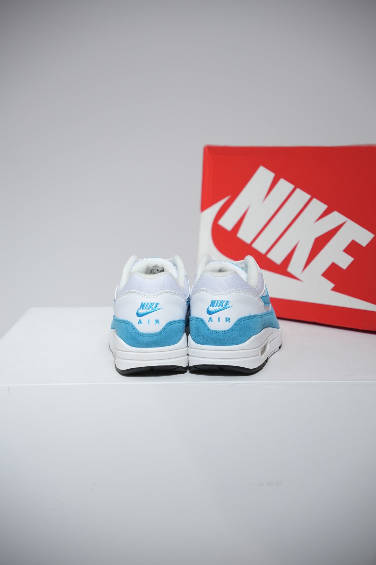 Air Max 1 Fury Blue (Taille 42,5)