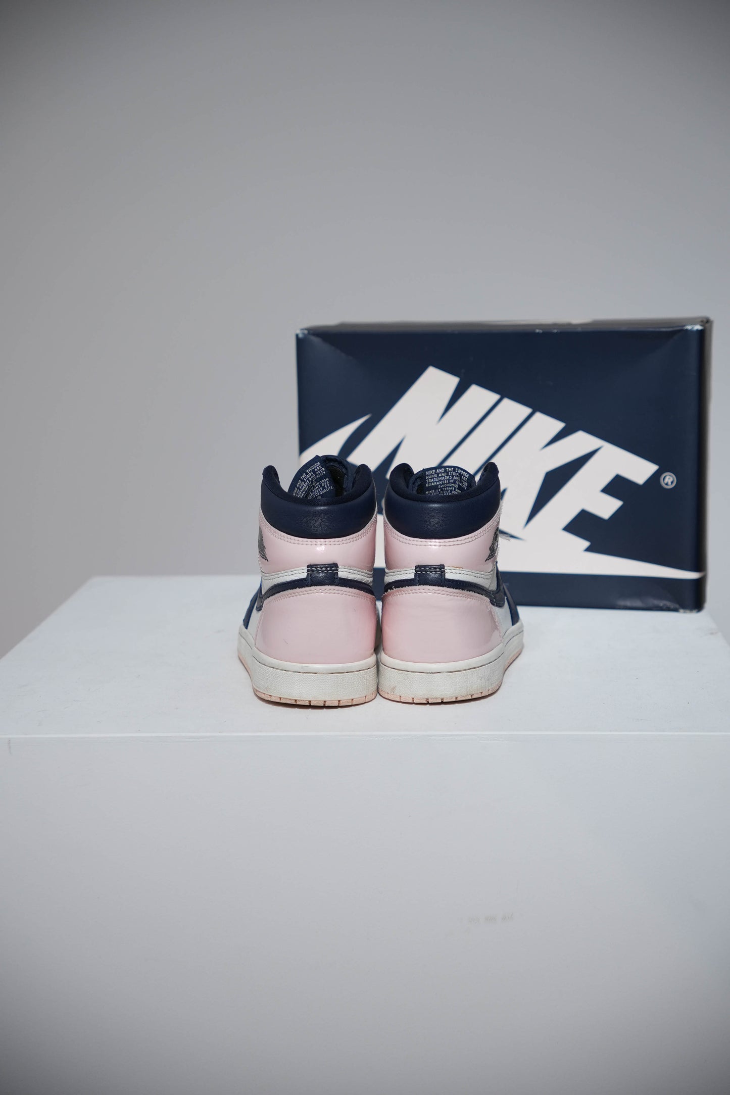 Jordan 1 High Atmosphère (Taille 37,5)