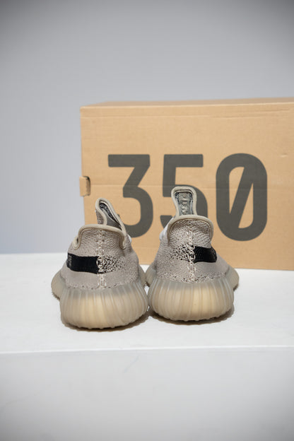 Yeezy 350 V2 Slate (Taille 42)