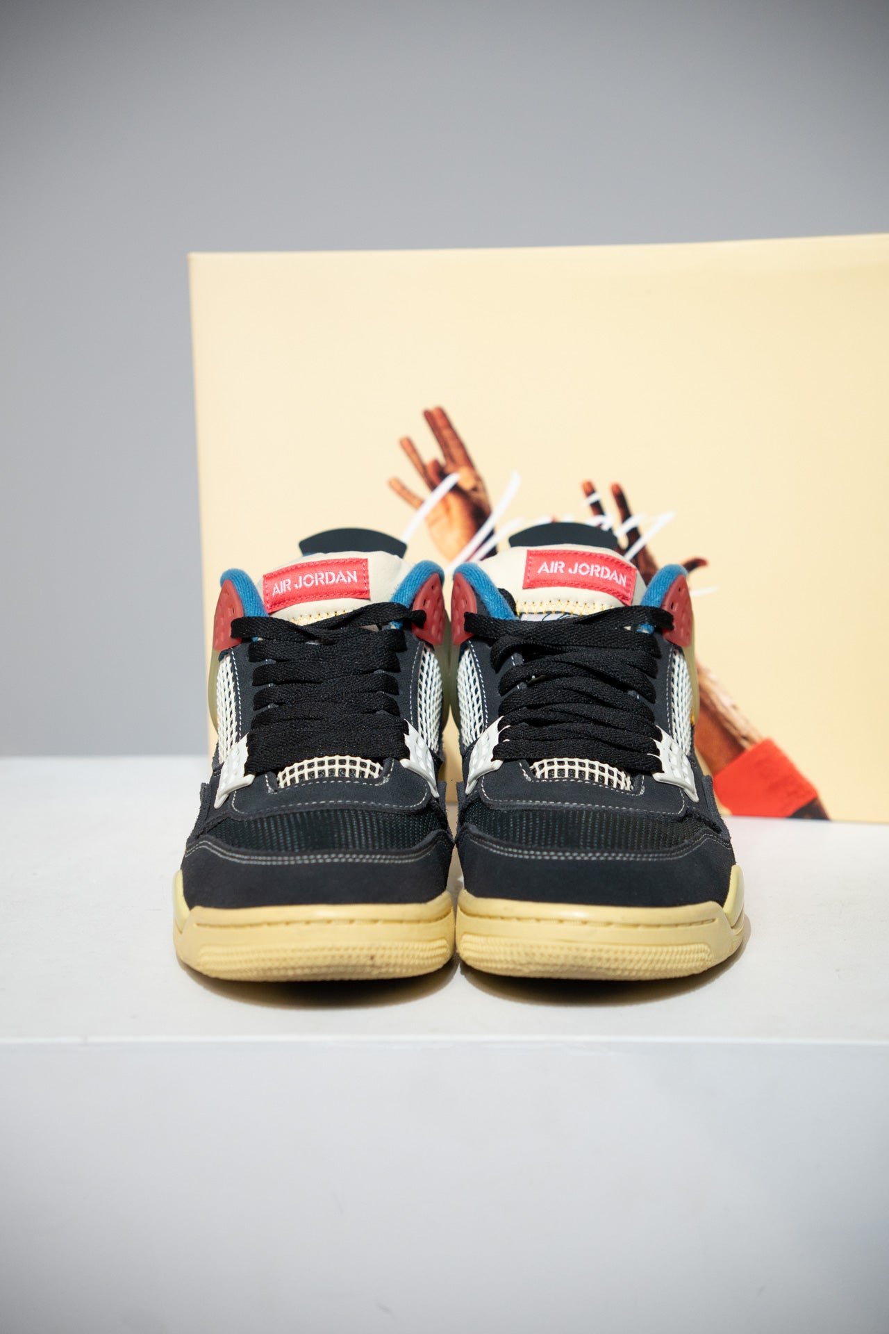 Jordan 4 Union Off-Noir (Taille 44)