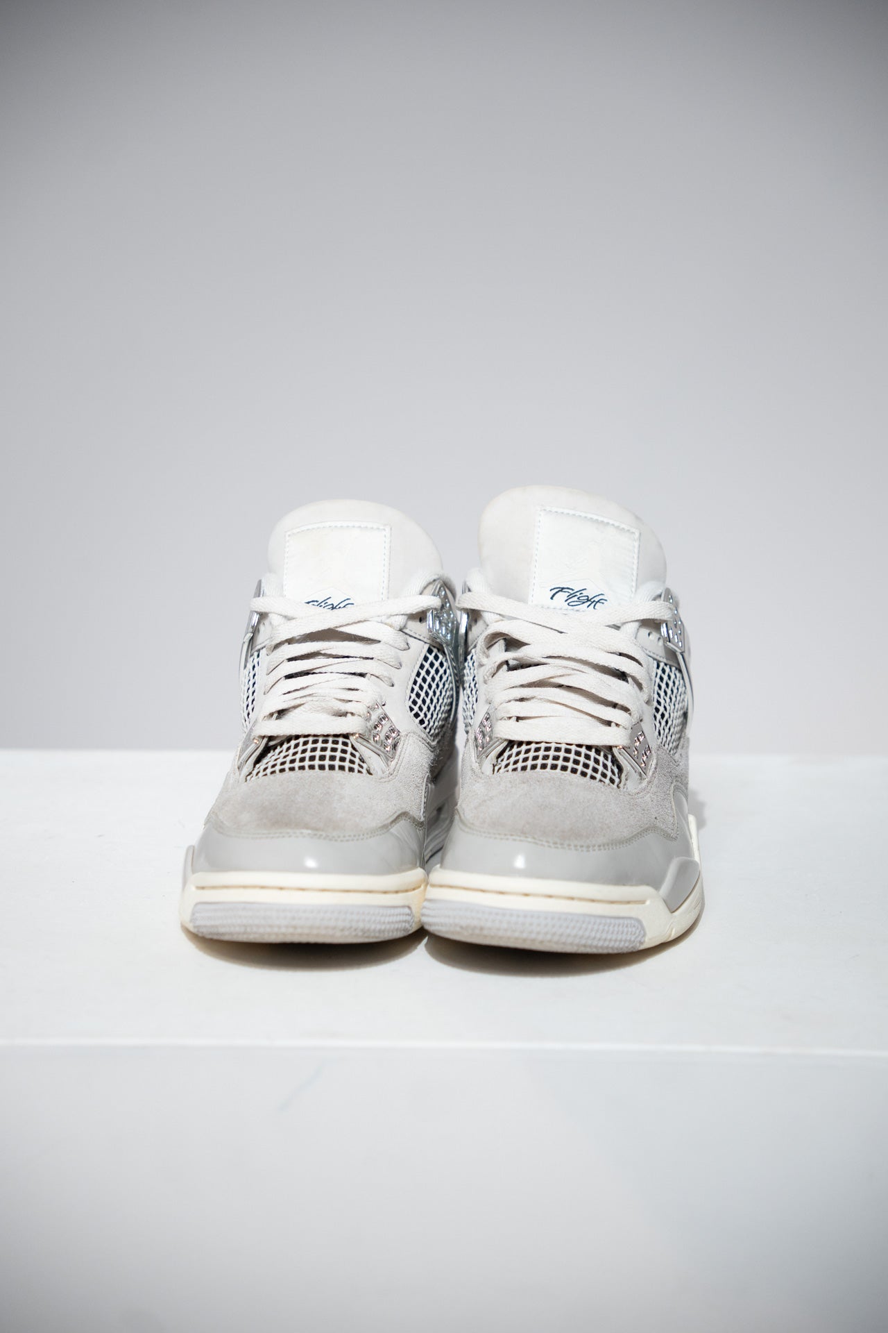 Jordan 4 Frozen Moments (Taille 41)