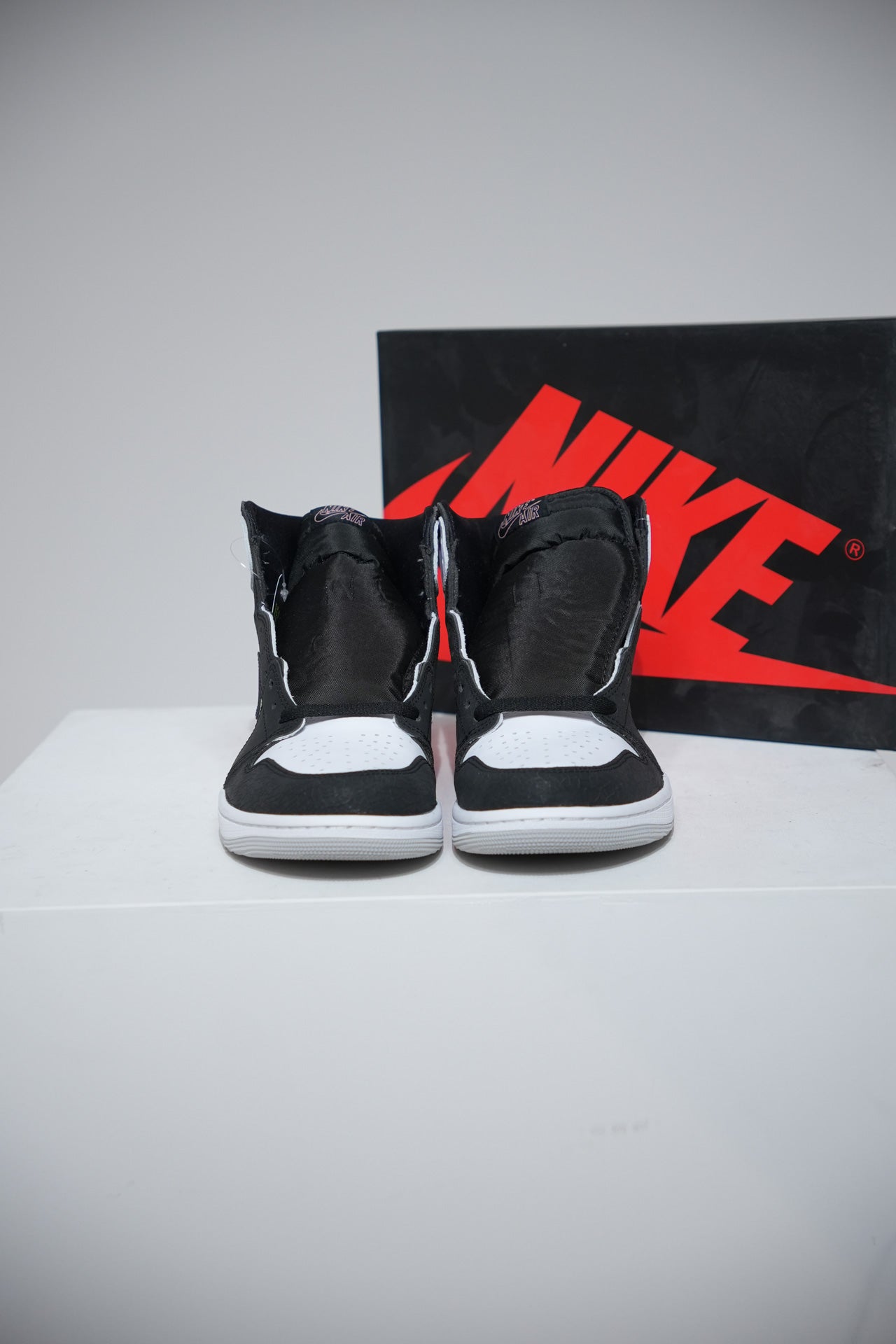 Jordan 1 High Bleached Coral (Taille 42)
