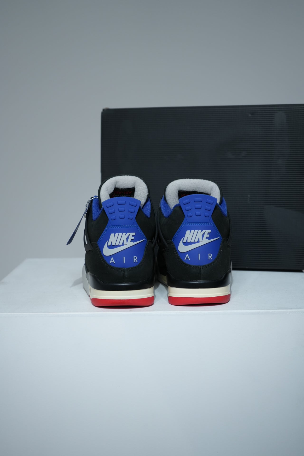 Jordan 4 Rare (Taille 43)