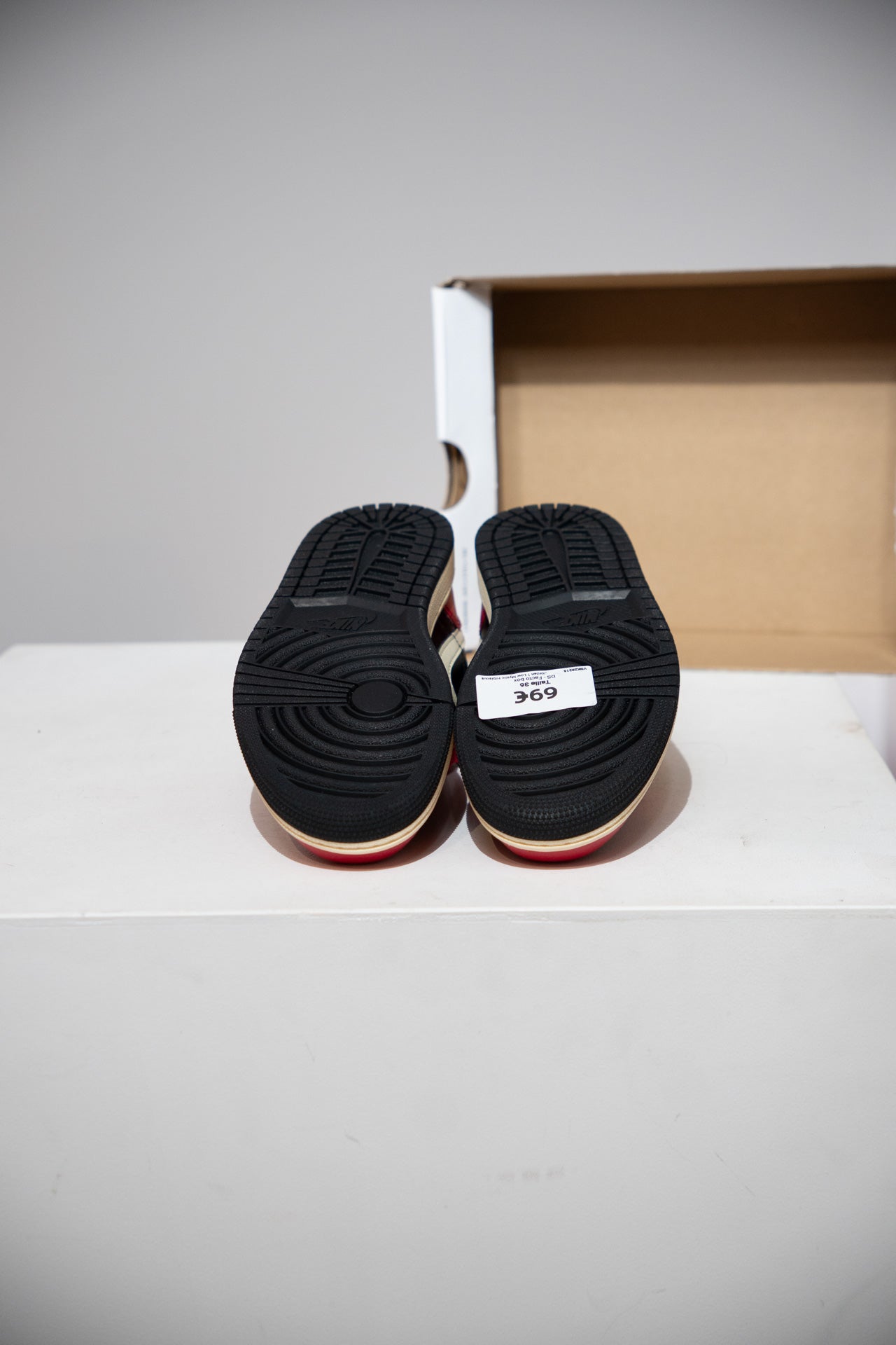 Jordan 1 Low Mystic Hibiscus (Taille 38)