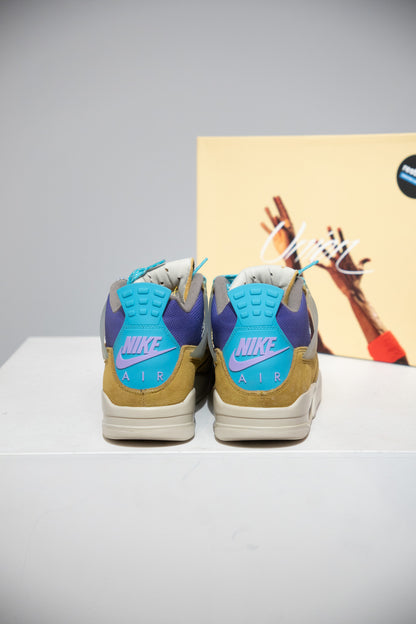 Jordan 4 Union Desert Moss (Taille 44)