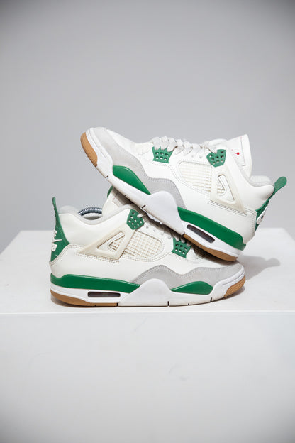 Jordan 4 SB pine Green (Taille 37,5)