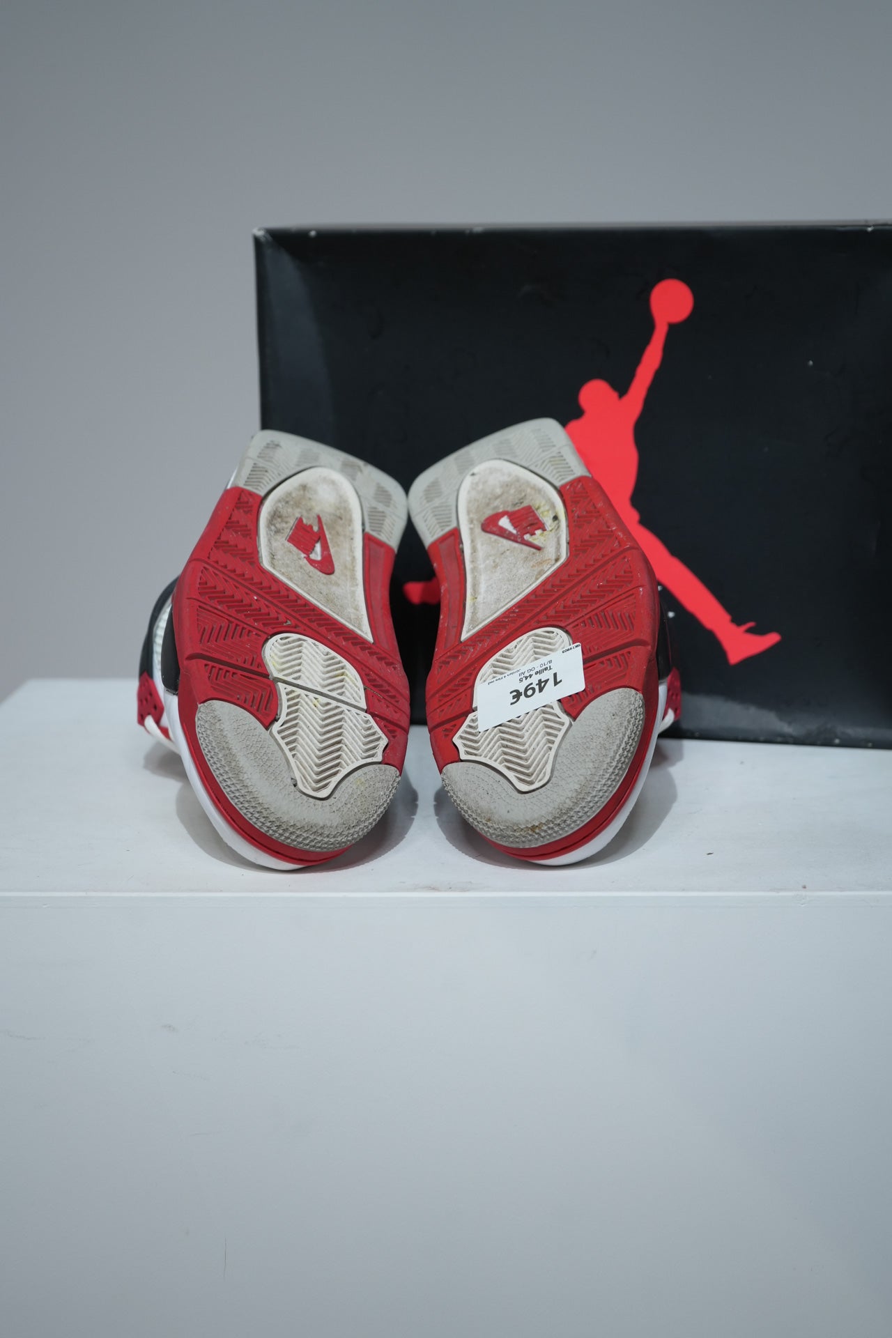 Jordan 4 Fire red (Taille 44,5)