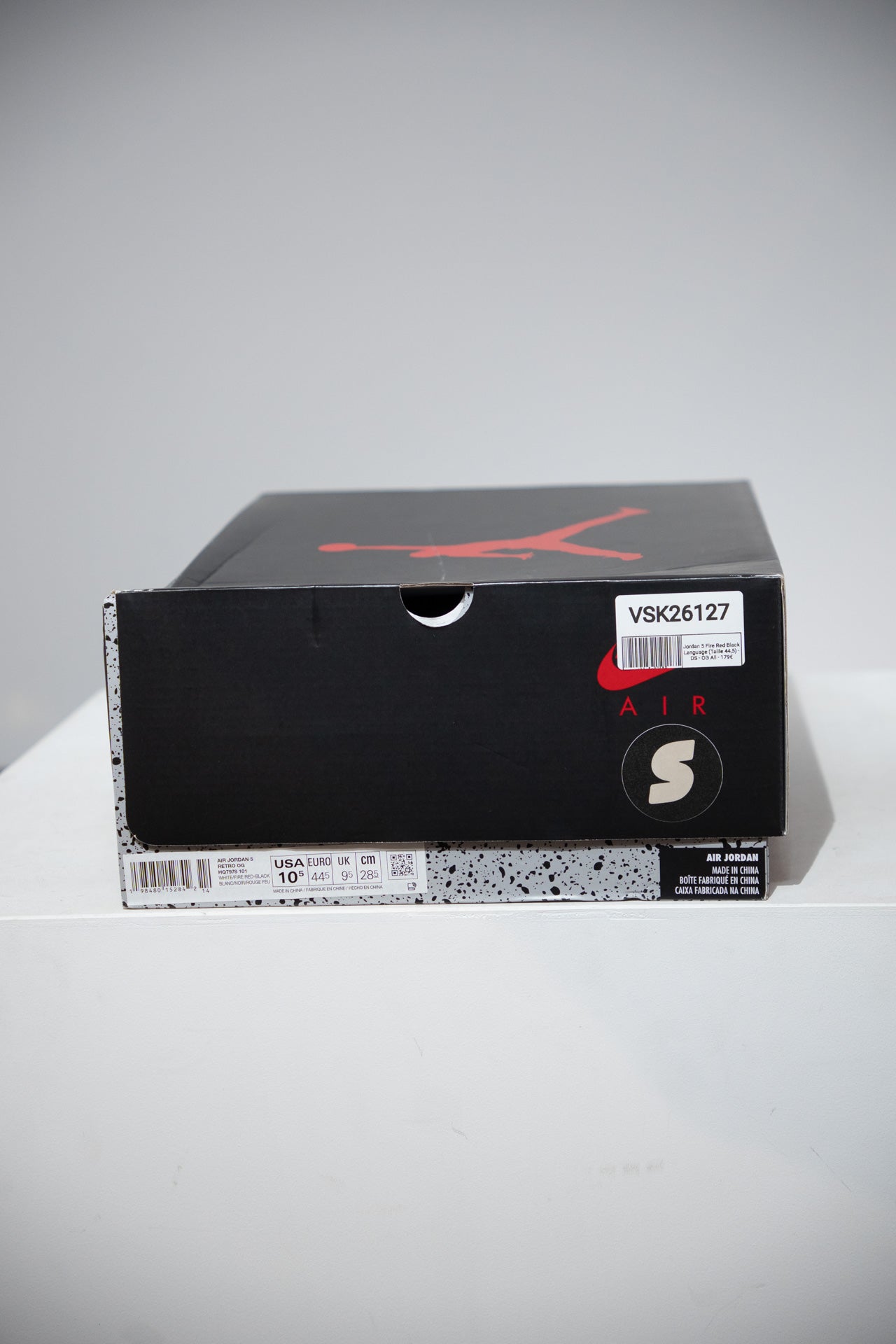 Jordan 5 Fire Red Black Language (Taille 44,5)