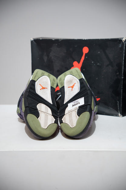 Jordan 4 Canyon purple (Taille 40,5)