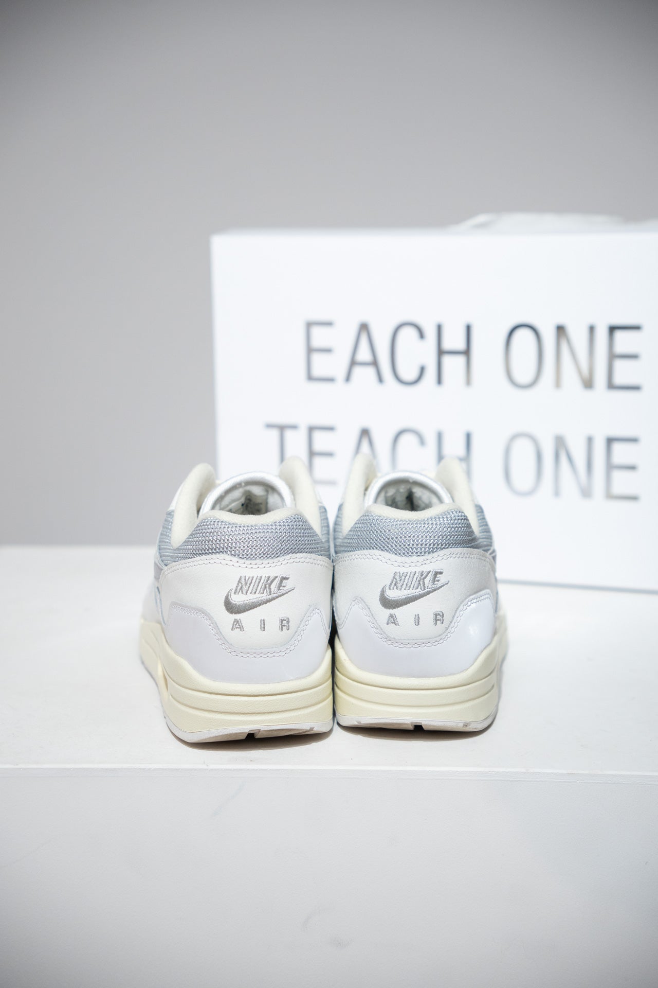 Air Max 1 Patta White (Taille 45)