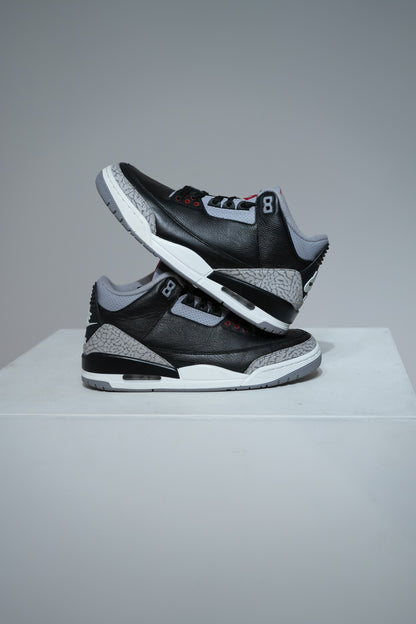 Jordan 3 Black Cement Reimagined (Taille 40)
