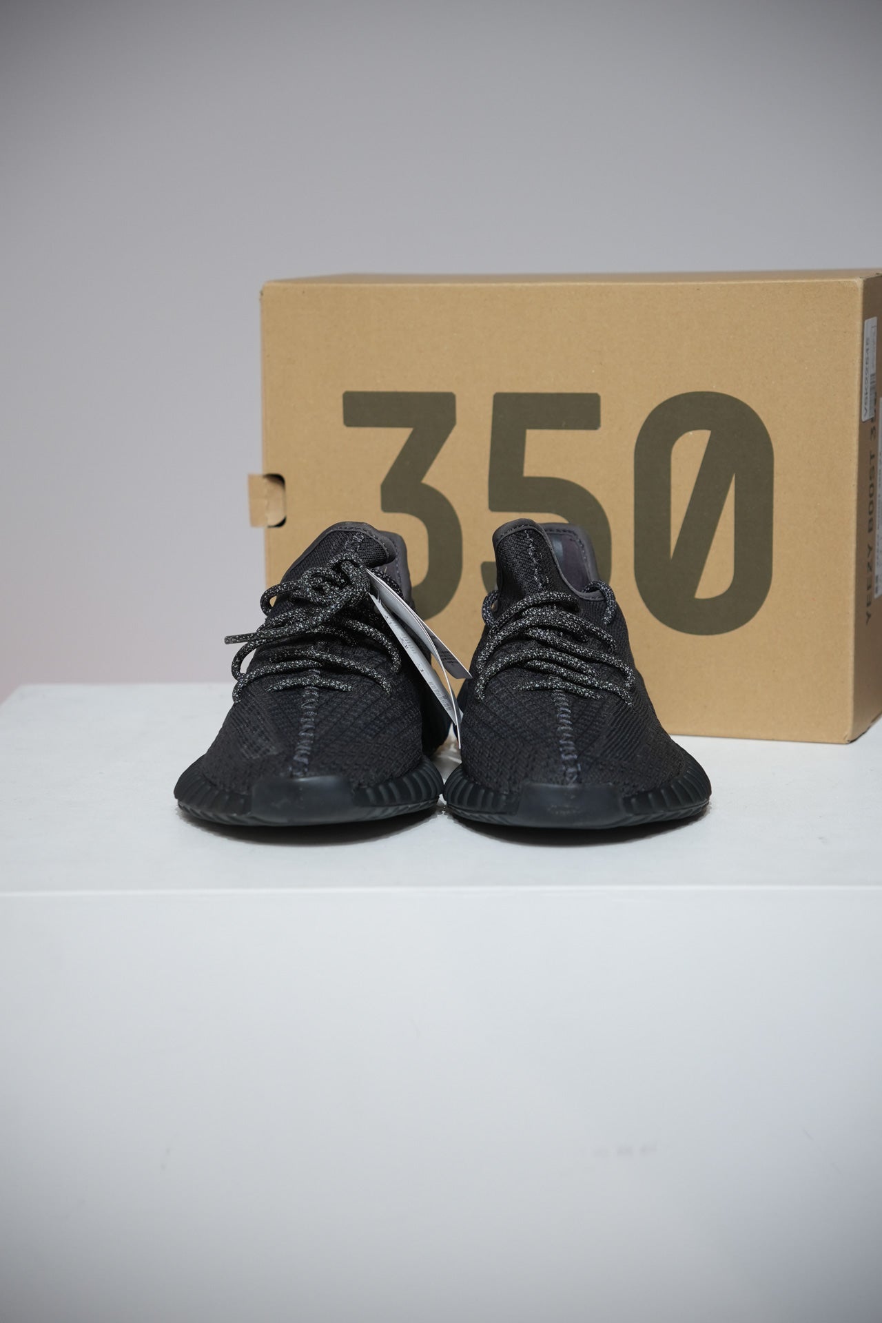 Yeezy 350 V2 Black Reflective (Taille 42)
