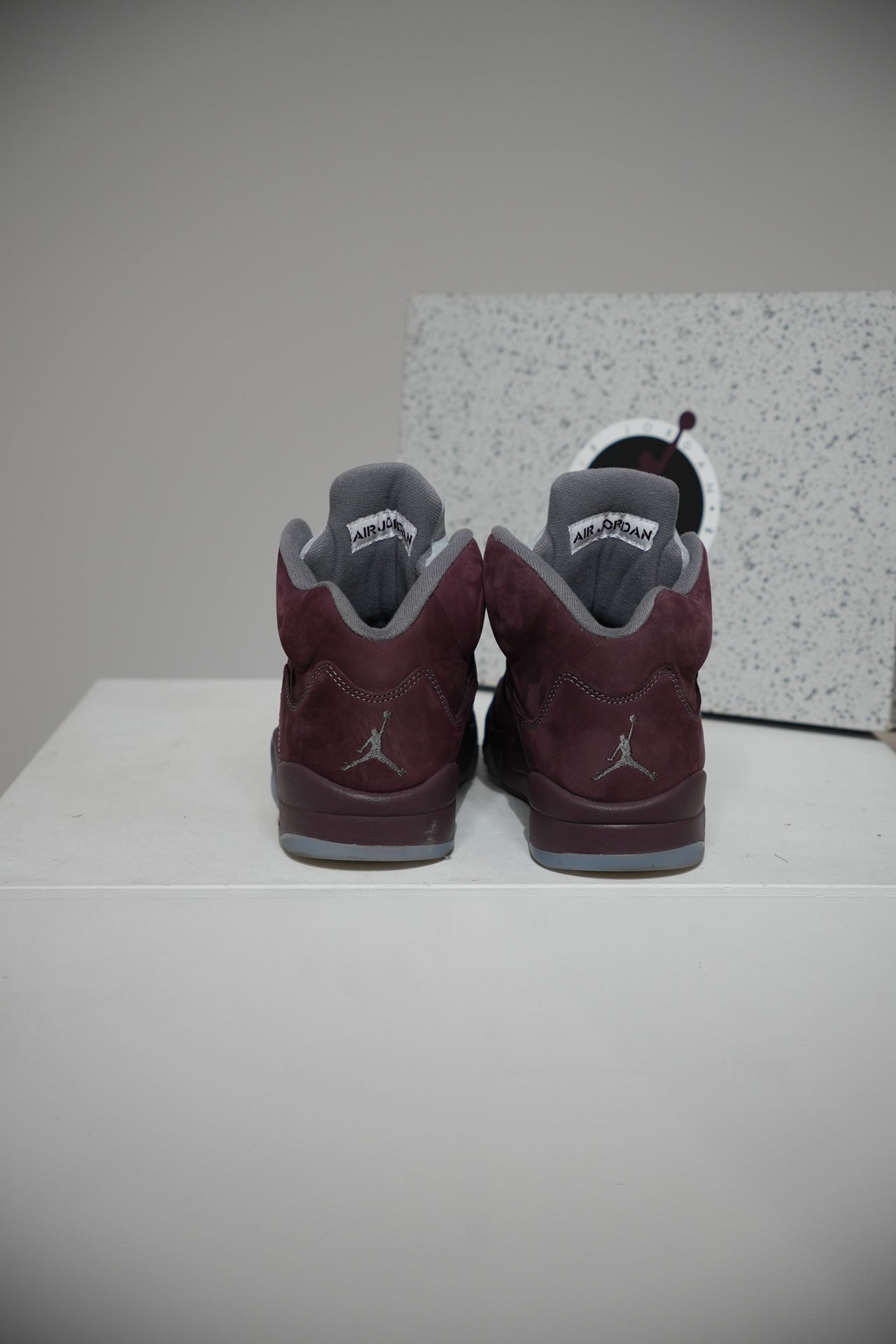 Jordan 5 Bordeaux (Taille 42,5)