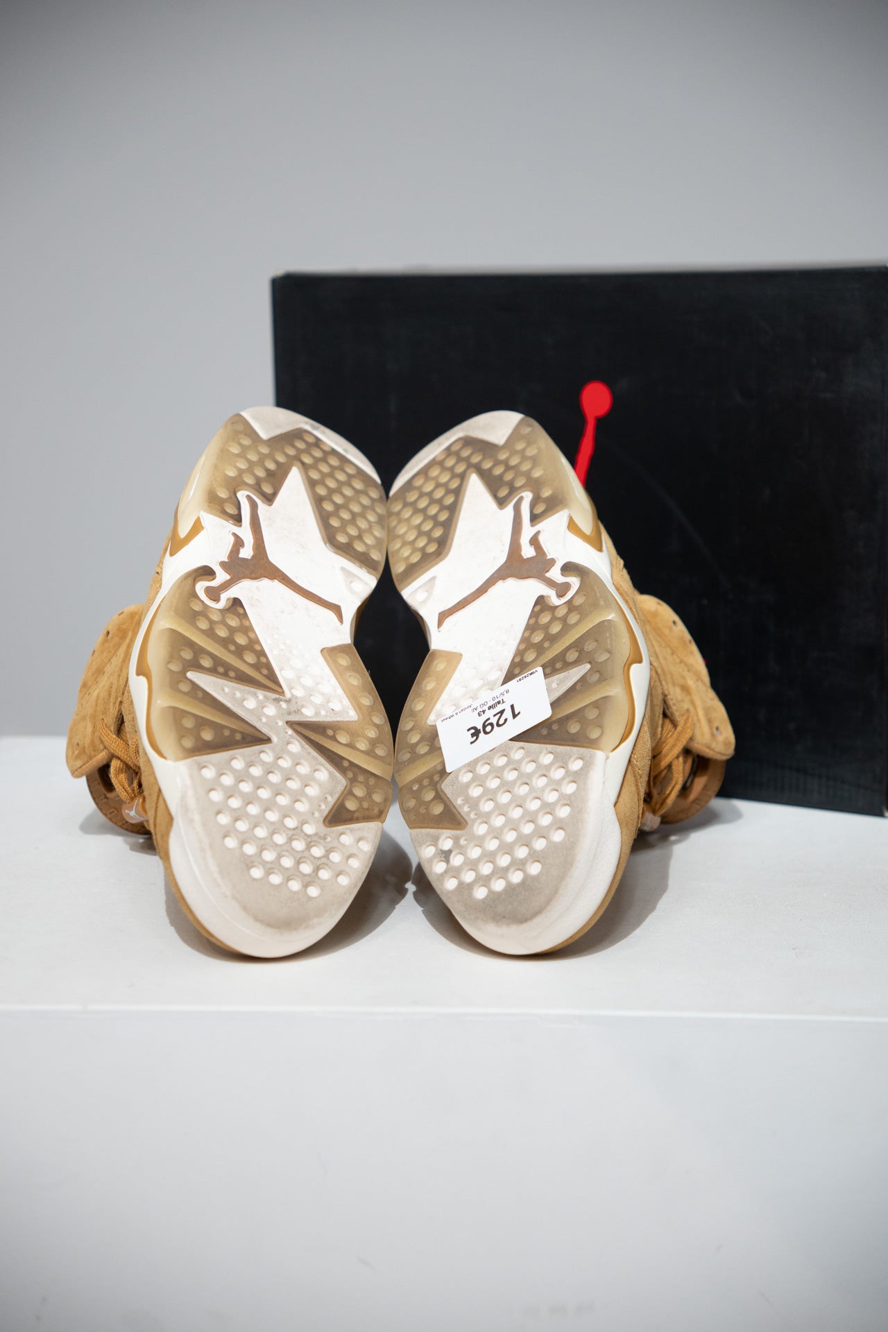 Jordan 6 Wheat (Taille 43)