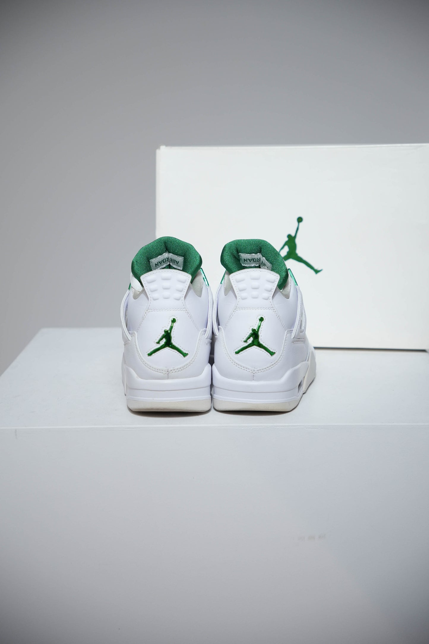 Jordan 4 Metallic Green (Taille 42,5)