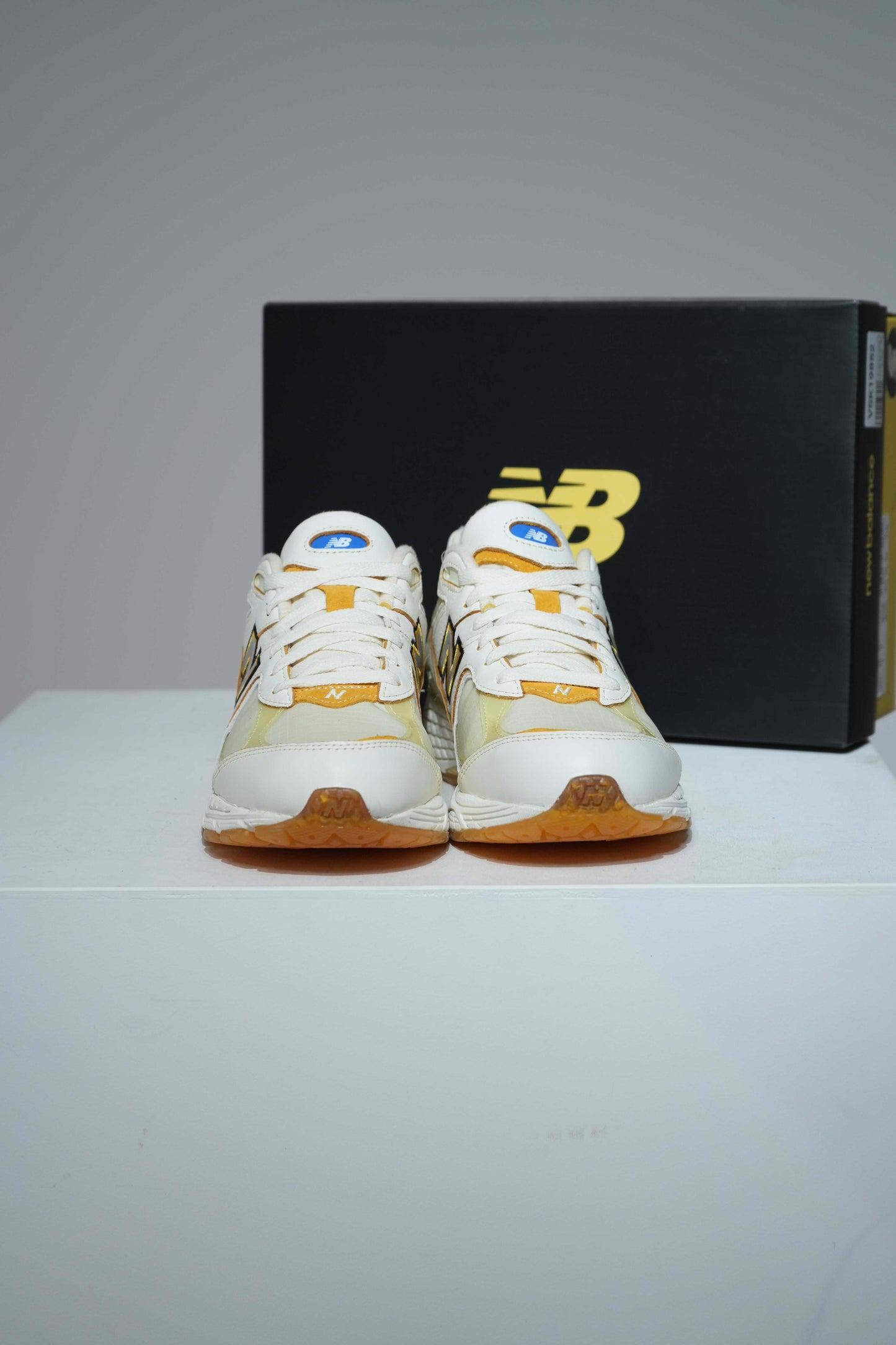 New Balance 2002R Conversations amongst us (Taille 37,5)