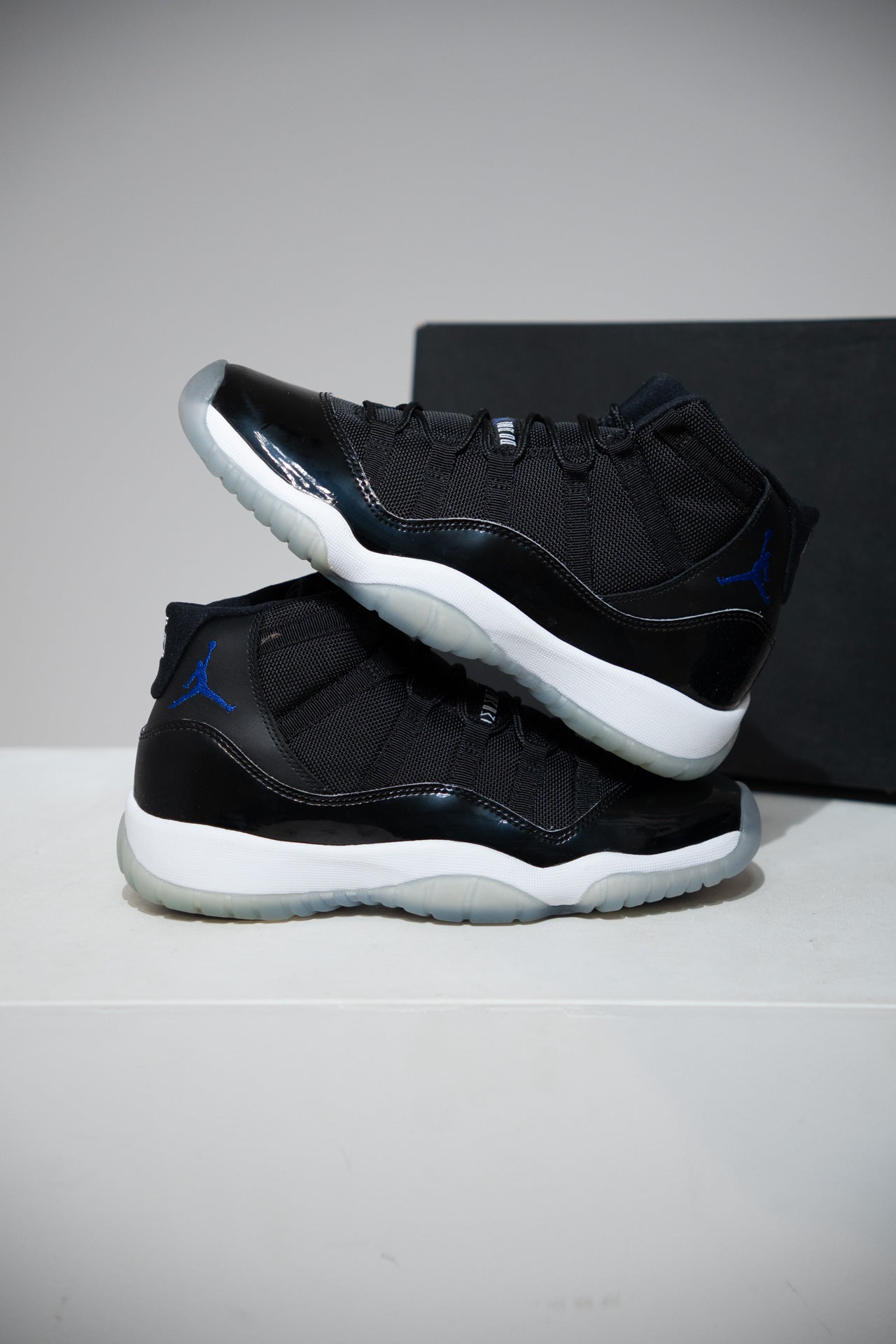 Jordan 11 SpaceJam GS (Taille 40)