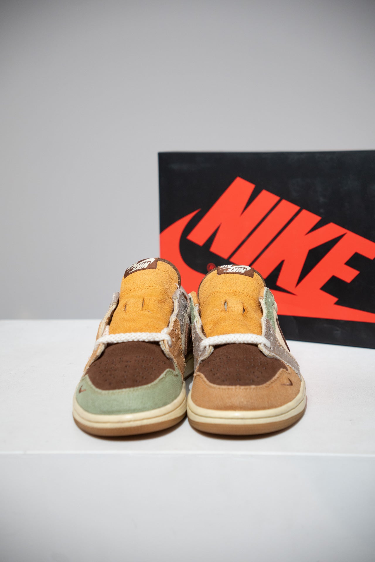 Jordan 1 Low Voodoo Alternate Zion Williamson (Taille 41)