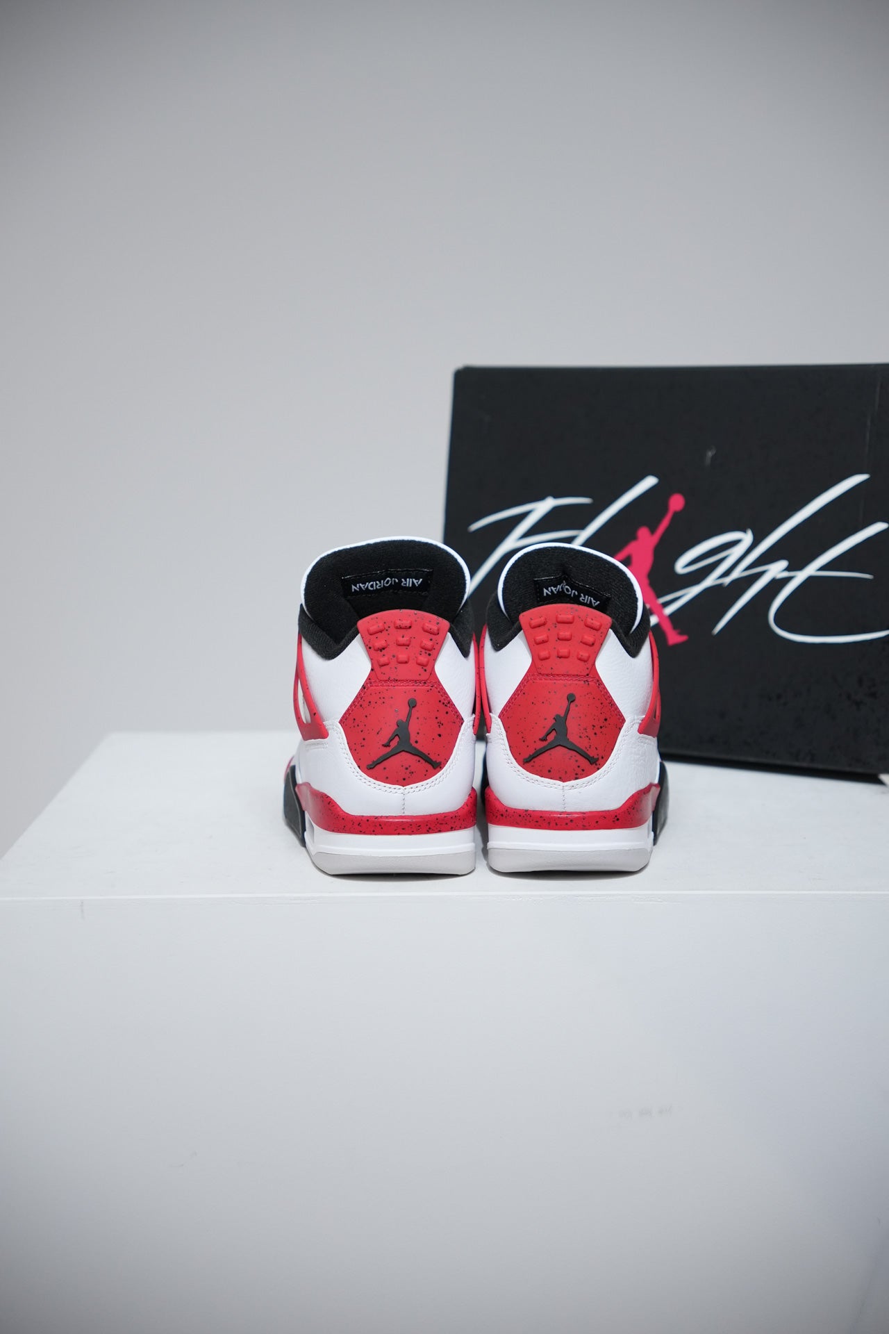 Jordan 4 Red Cement (Taille 44,5)