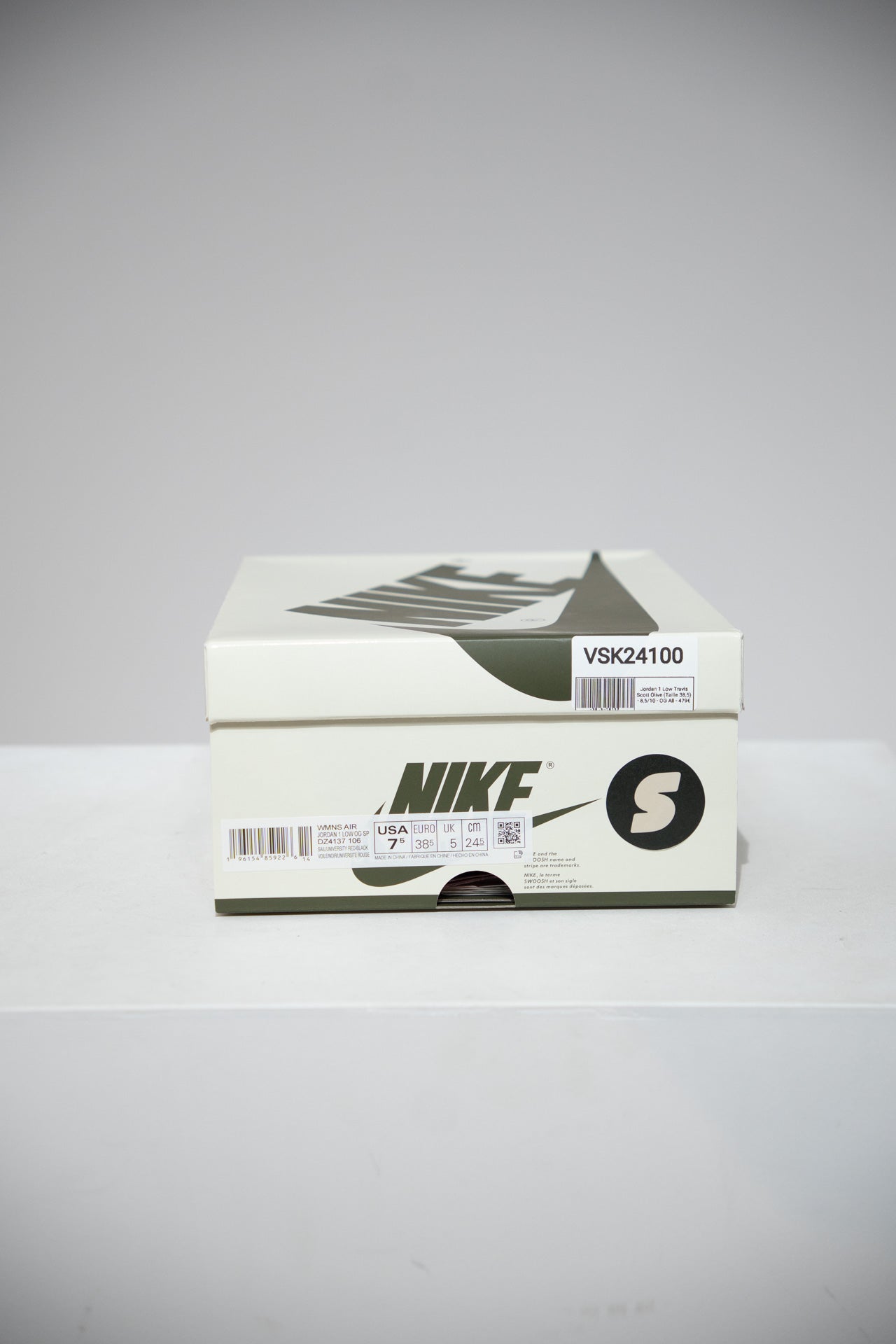 Jordan 1 Low Travis Scott Olive (Taille 38,5)
