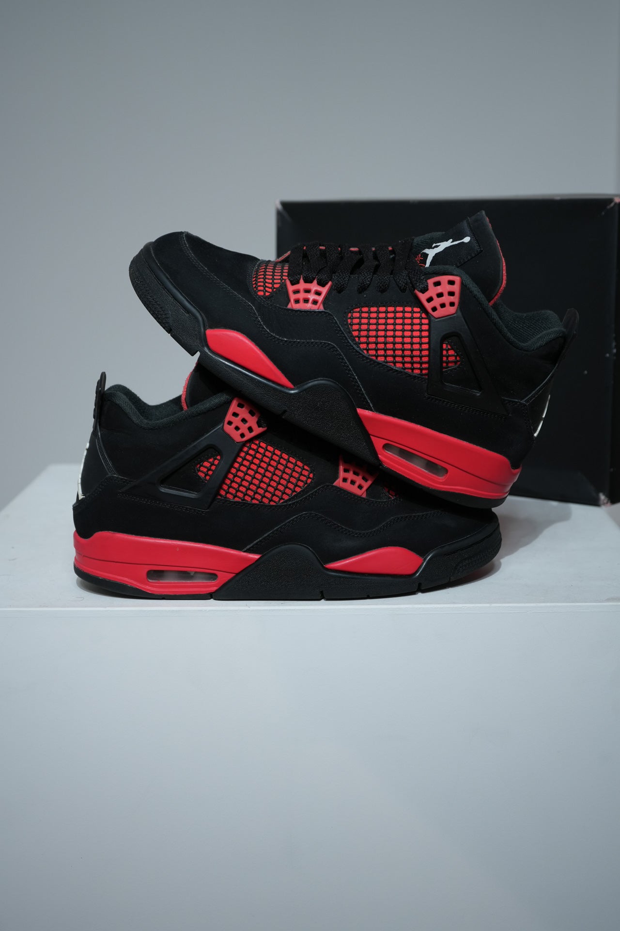 Jordan 4 Red Thunder (Taille 42,5)