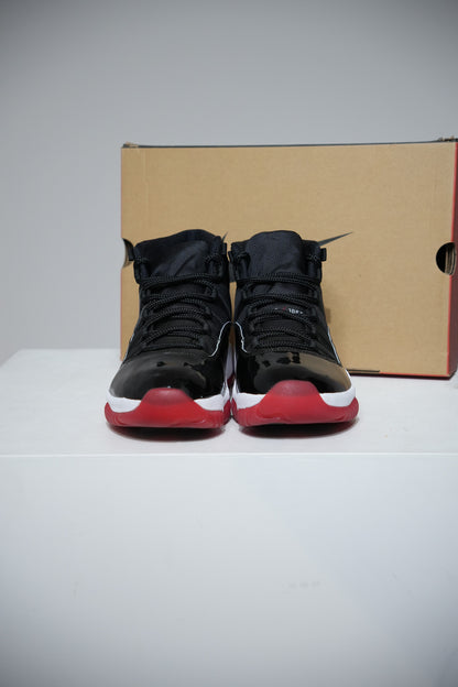 Jordan 11 Bred 2019 (Taille 45)