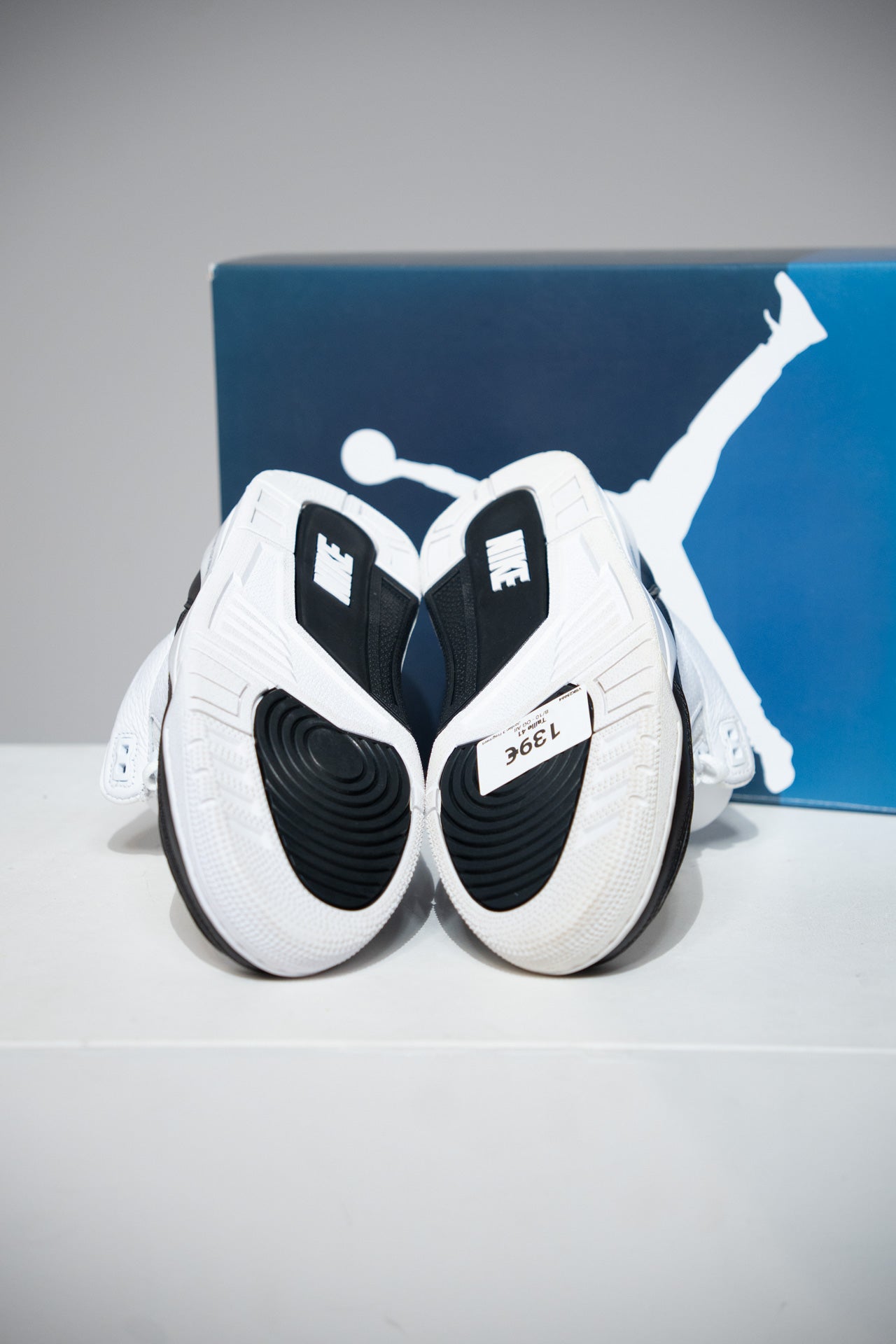 Jordan 3 Fragment (Taille 41)