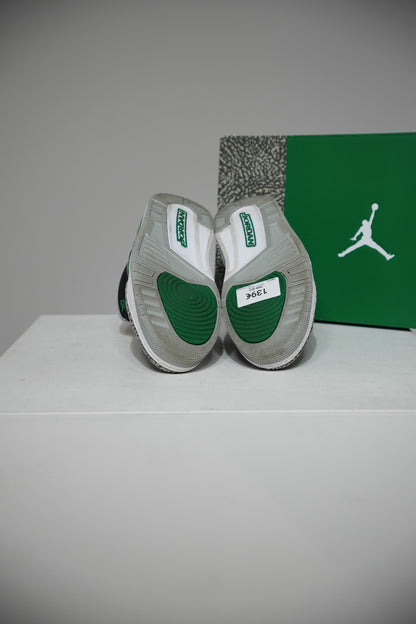 Jordan 3 Pine green (Taille 42,5)