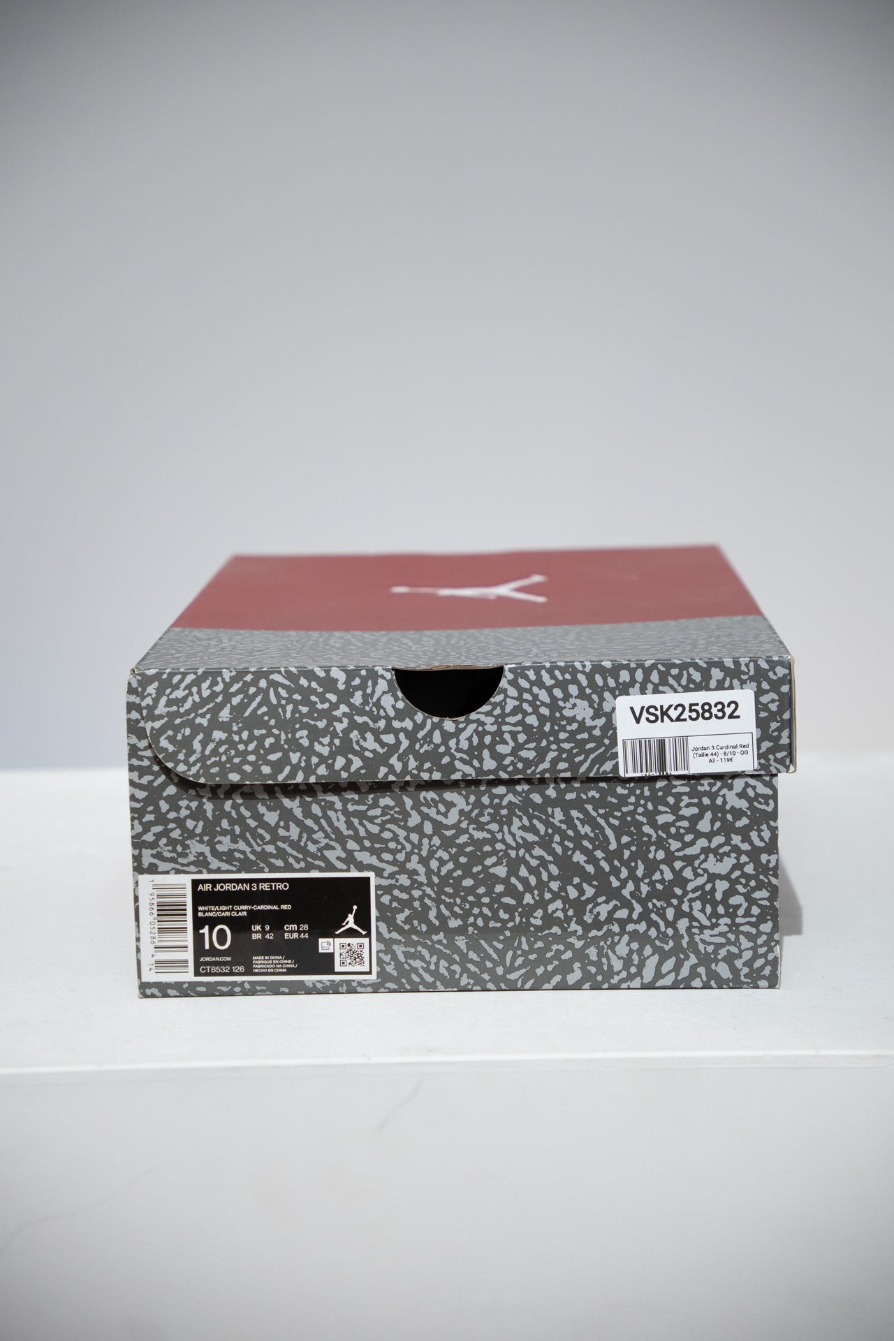 Jordan 3 Cardinal Red (Taille 44)