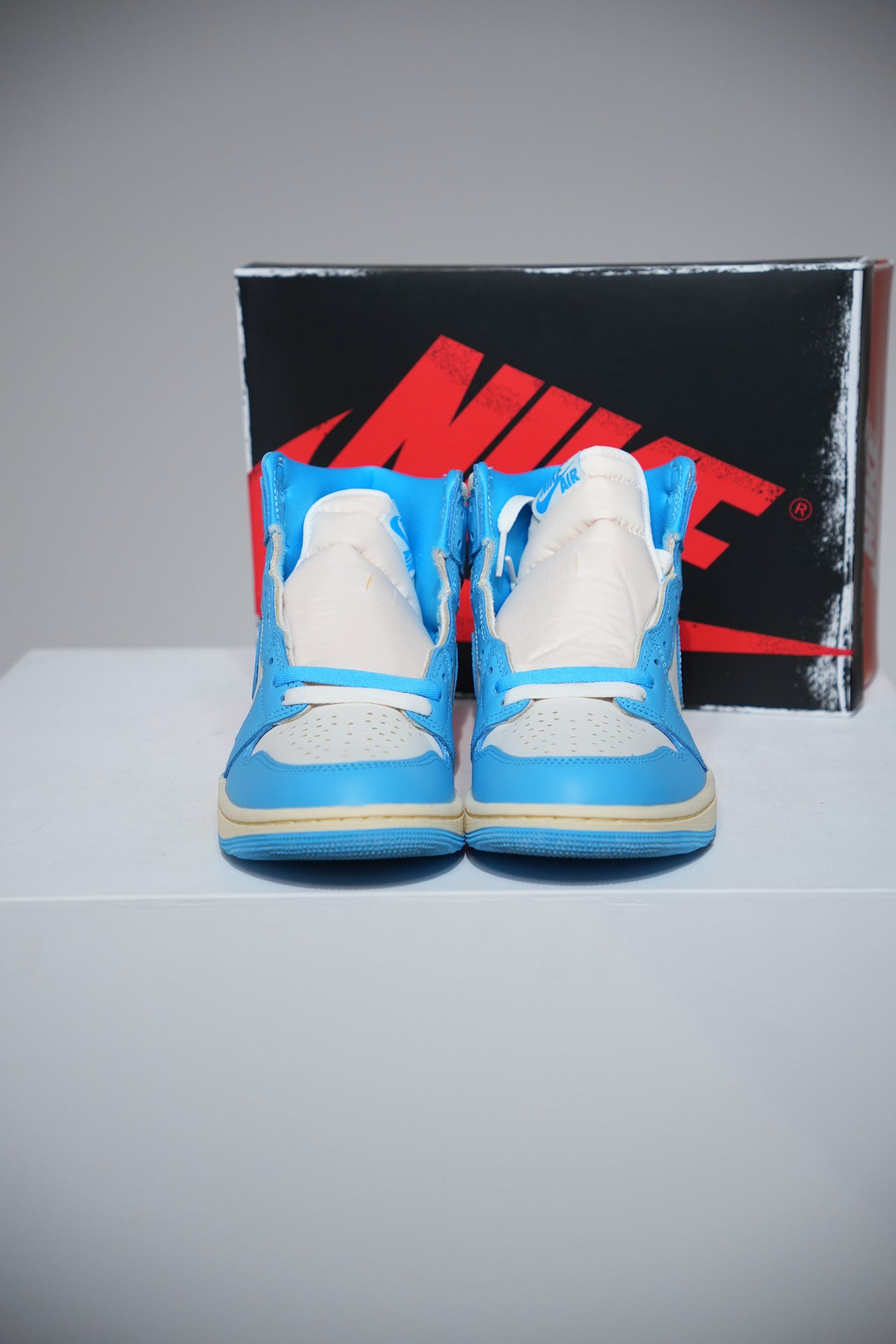Jordan 1 High UNC Reimagined (Taille 43)