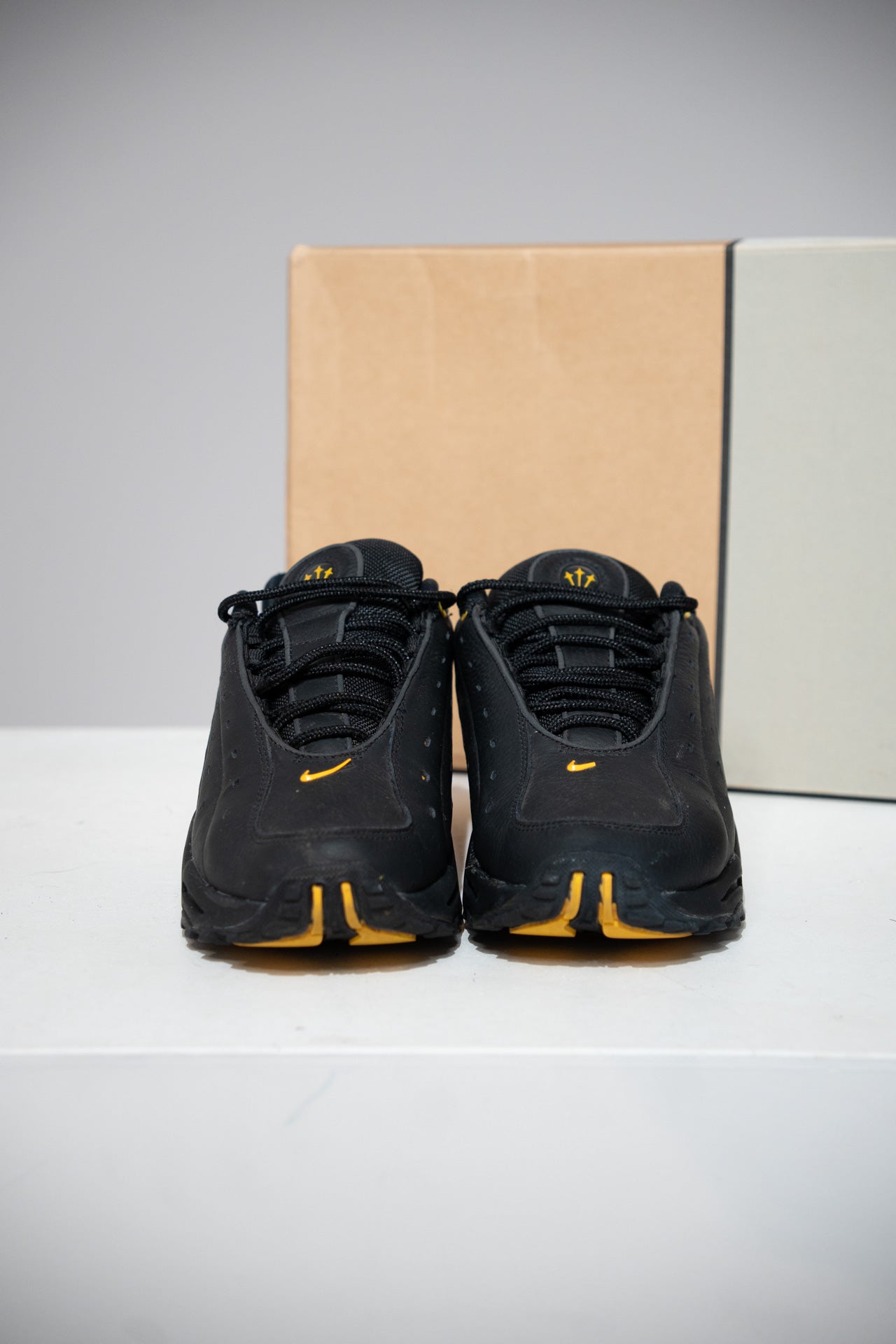 Nocta Hot Step Terra University Gold (Taille 40)