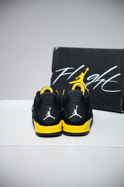 Jordan 4 Thunder GS (Taille 36,5)