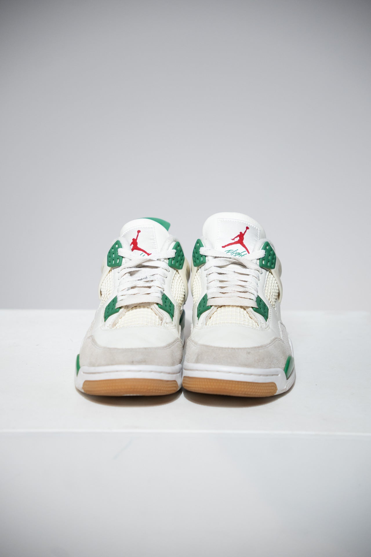 Jordan 4 SB pine Green (Taille 41)