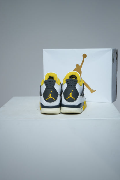Jordan 4 Vivid Sulfur (Taille 43)