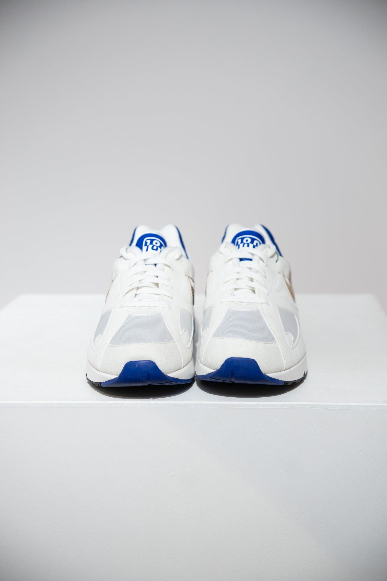 Air Max 180 Summit White Blue (Taille 45)