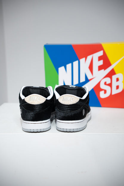 Dunk SB Medicom Toy (Taille 45)