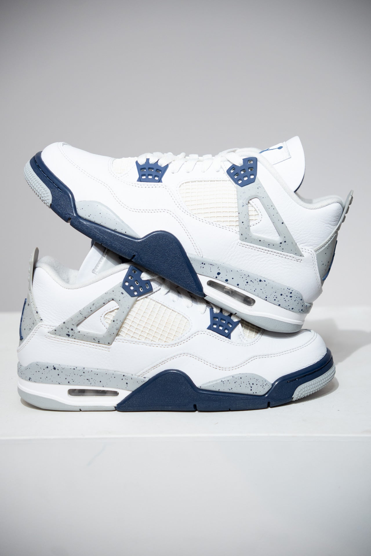 Jordan 4 Midnight Navy (Taille 42,5)