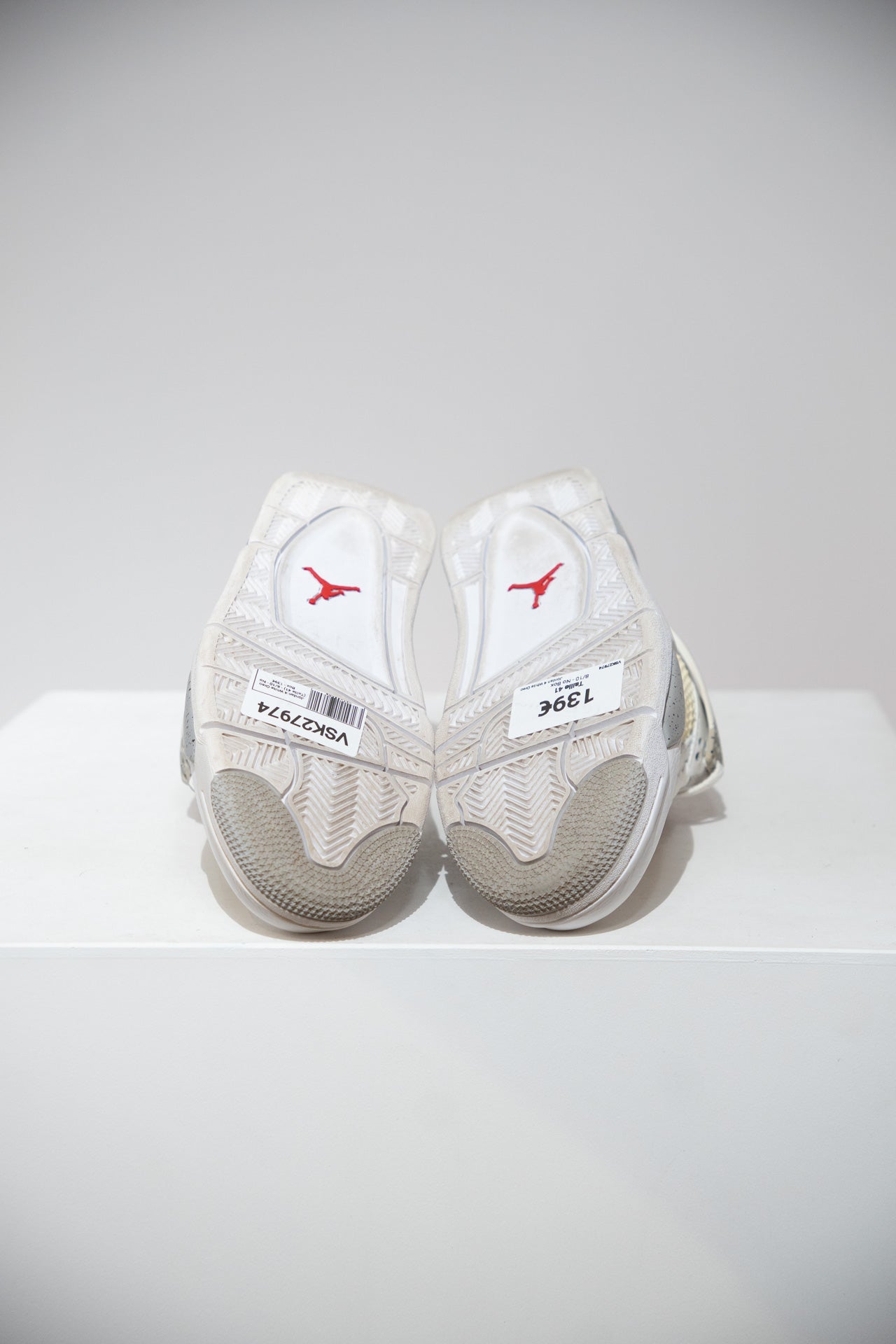 Jordan 4 White Oreo (Taille 41)