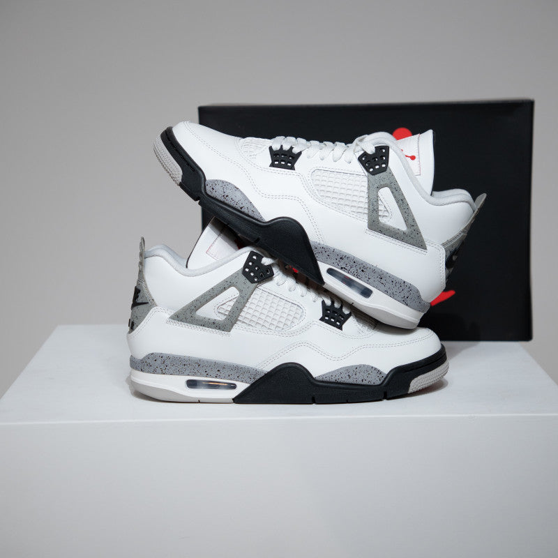 Jordan 4 White Cement 2025 (Taille 45,5)