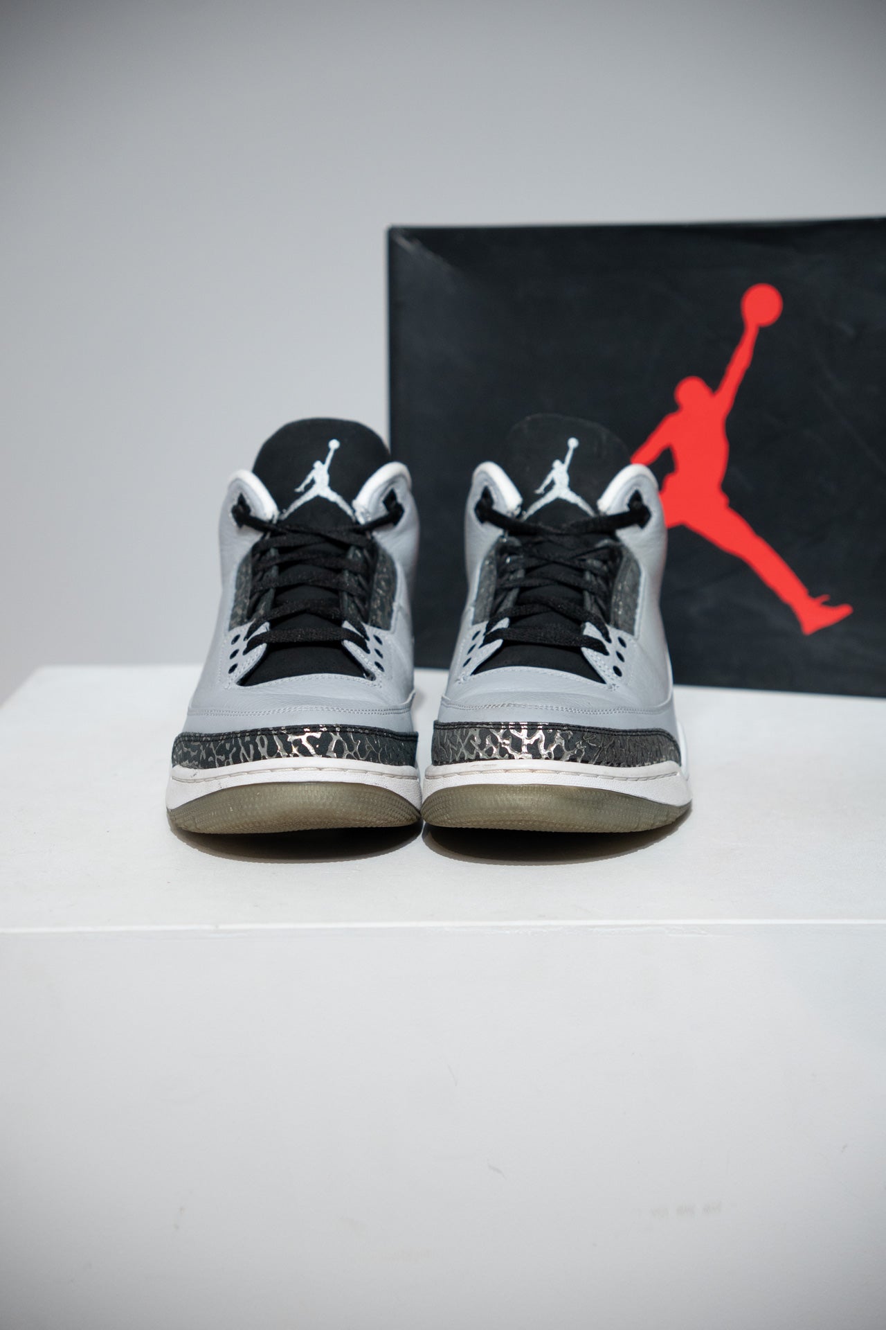 Jordan 3 Wolf Grey (Taille 44)