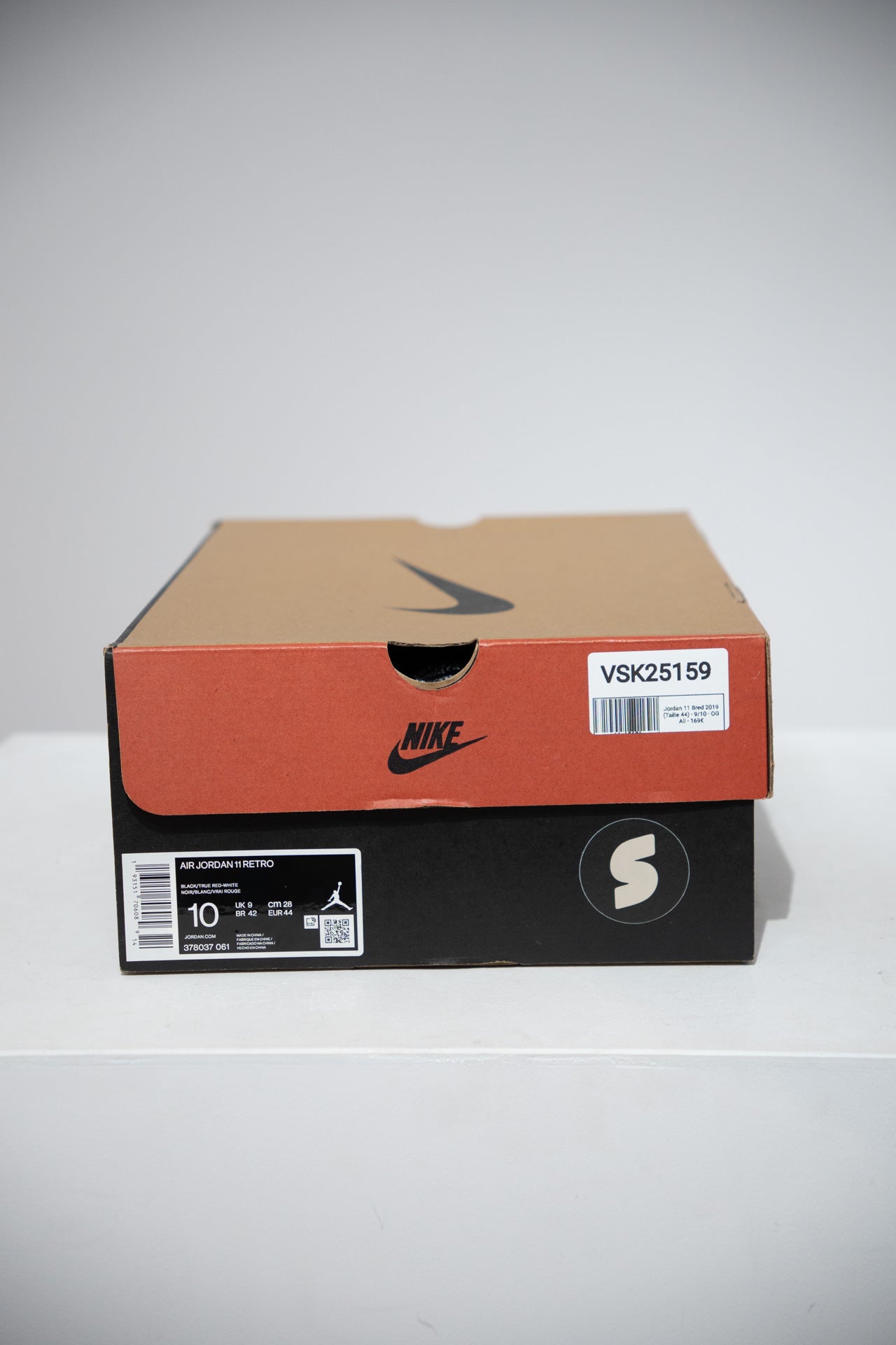 Jordan 11 Bred 2019 (Taille 44)