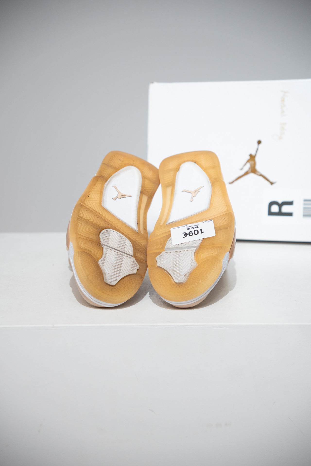 Jordan 4 Shimmer (Taille 38)
