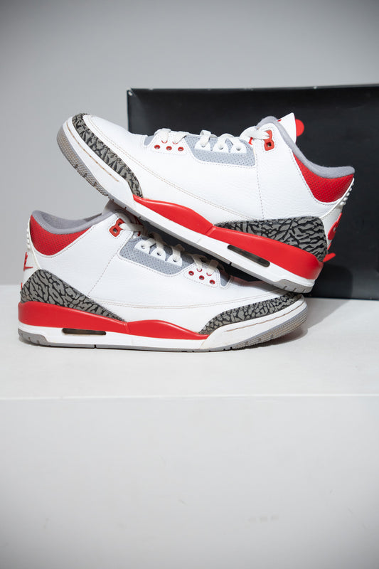 Jordan 3 Fire Red (Taille 44)