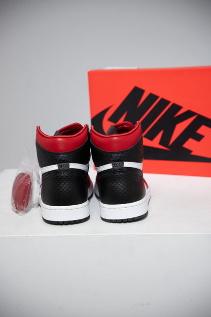 Jordan 1 High Satin Snake (Taille 40)