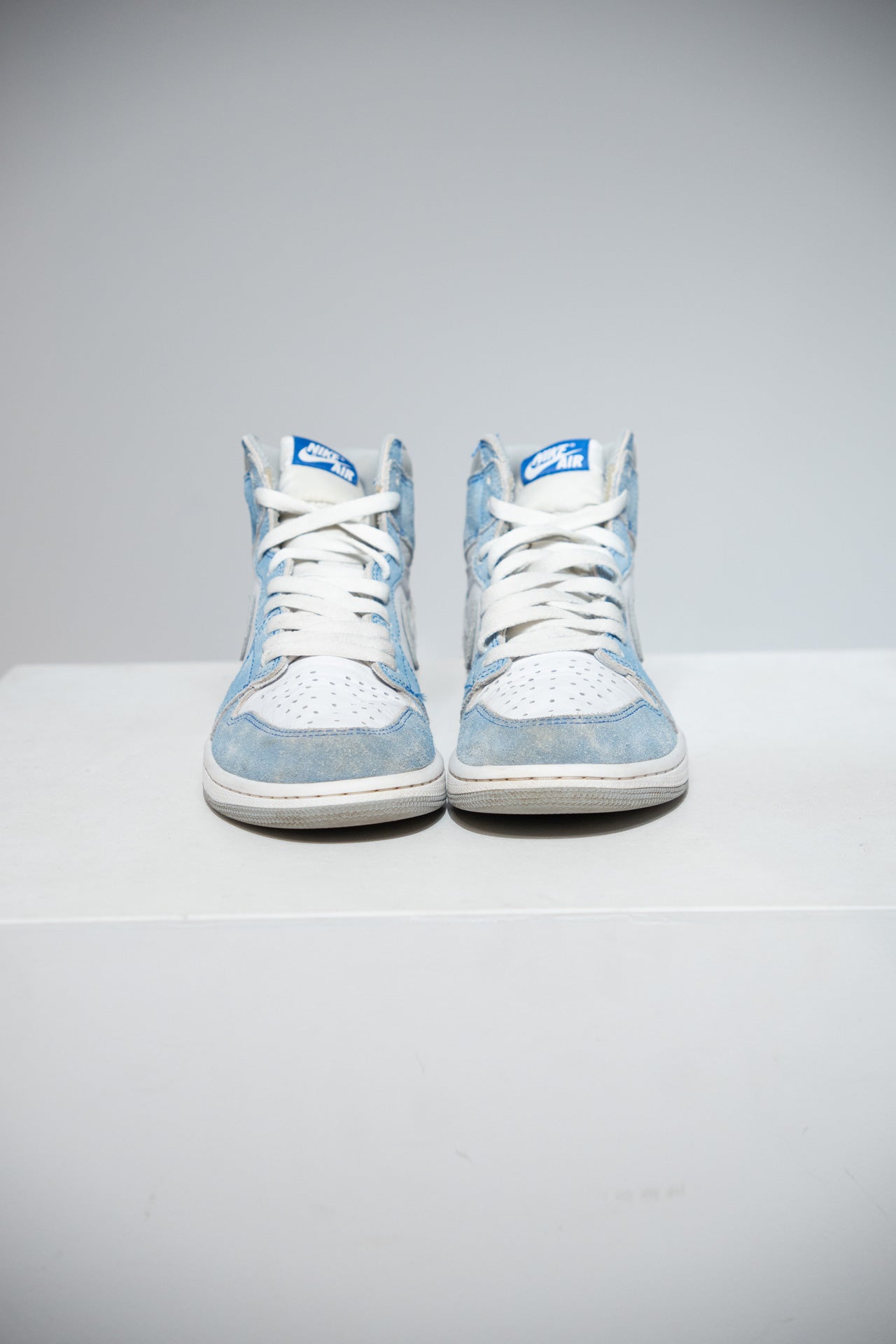 Jordan 1 High Hyper Royal (Taille 41)