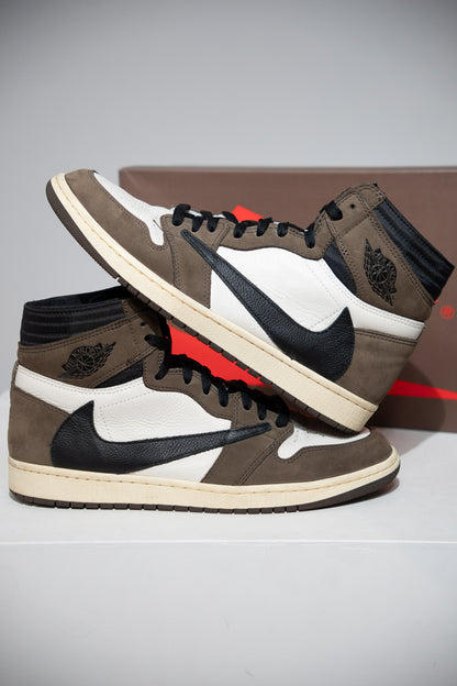 Jordan 1 High Travis Scott Mocha (Taille 45)