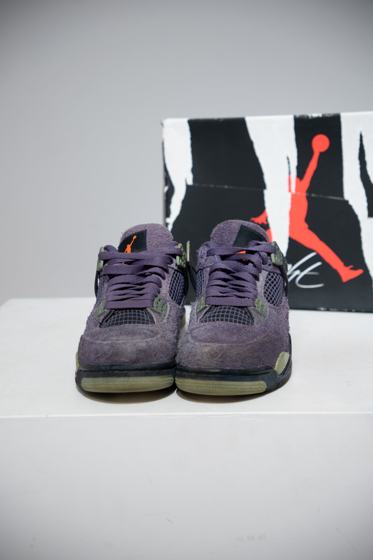Jordan 4 Canyon purple (Taille 38)